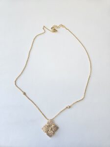 Gargantilha Lt Ban Flor c/1 Zirc. Meio e Pétalas Crav Zirc Yellow/Pink/White 42+3cm